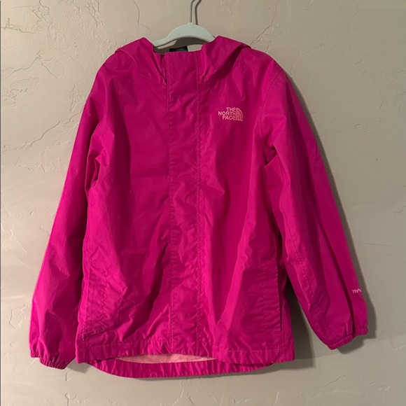 The North Face Other - North Face Girl’s Magenta Hyvent Full Zip Jacket, Size 6 (preloved)